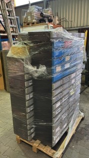 grosses-paket-modulare-kunststoff-schubladen-ca-140-stuck-auf-paletten-steckbar-erweiterbar-big-2